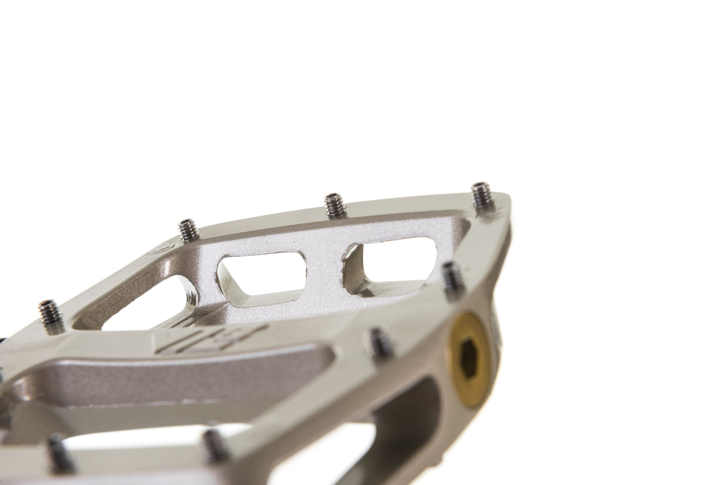 DMR V12 Magnesium FLAT PEDAL